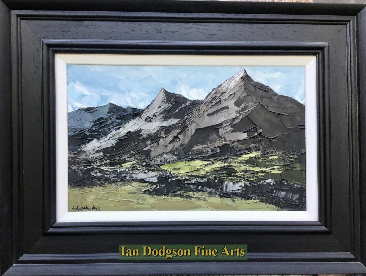 Yr Wyddfa by Wyn Hughes